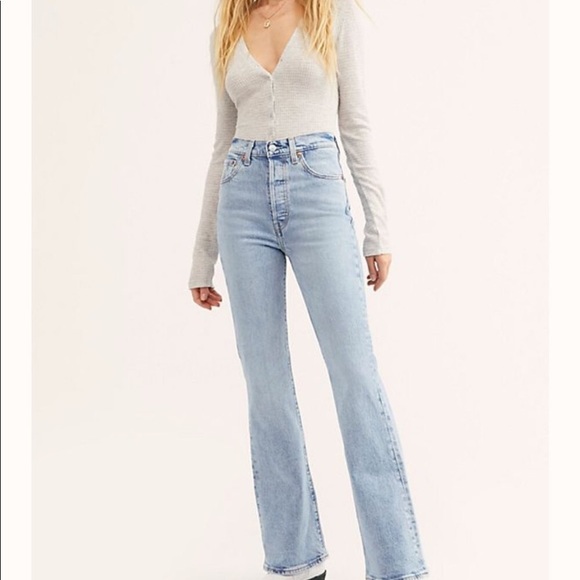 Levi's Denim - Levi’s Ribcage Flare Jeans NWT